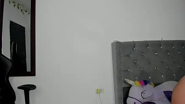 Lau_Beauty's cam snapshot