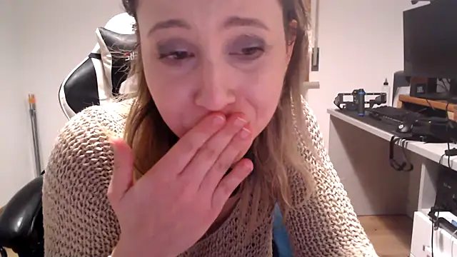 L_Sofia live sex cam