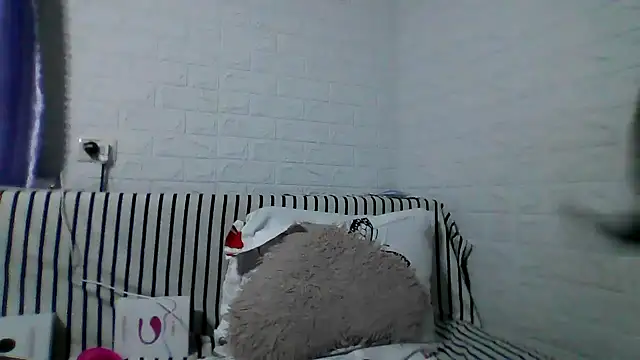 Ramona870 live sex cam