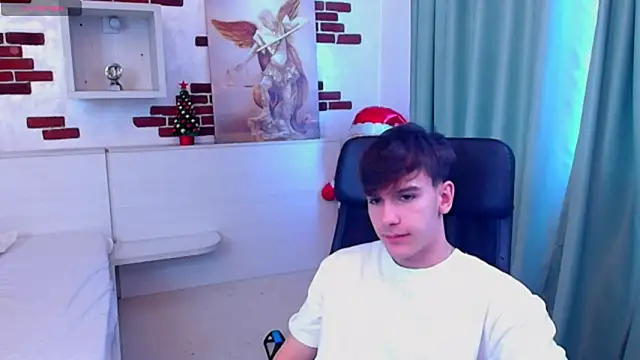 BradyFlint live sex cam