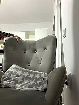 AlmaRusell's cam snapshot