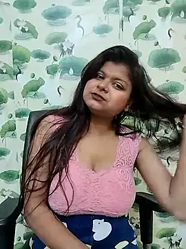 Attractive_Queen_'s cam snapshot