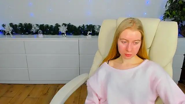 Alina_Blonde's cam snapshot