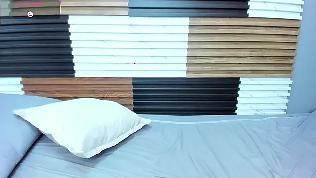 LiamShelby live sex cam