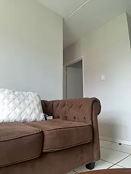 StupidNaturalPhatBooty_ live sex cam