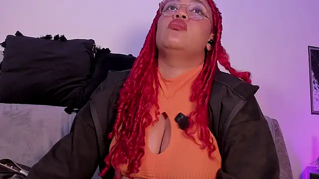 pamela_doll3's cam snapshot