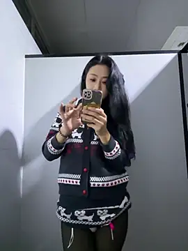 so-linger live sex cam