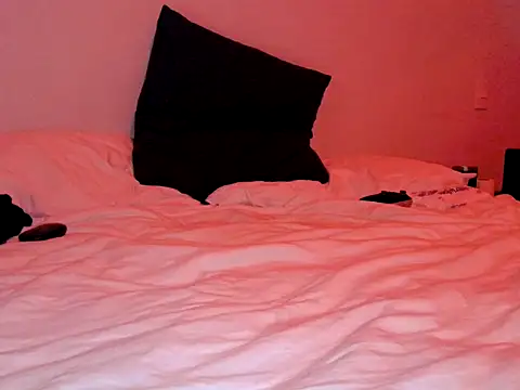 Iscariot19 live sex cam