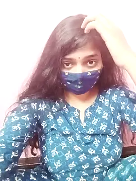 Cute-Simmi live sex cam