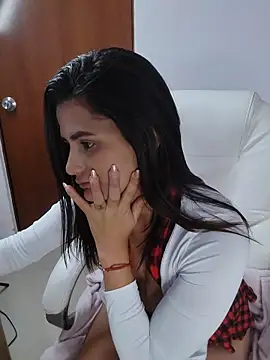 MIA25___'s cam snapshot