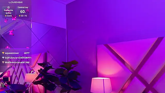 MalaikaBrown live sex cam