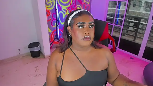 GEANNAROSE live sex cam