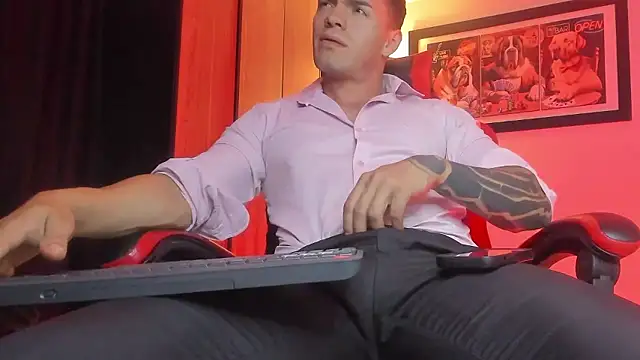 ALPHA_DOMINUS_ live sex cam