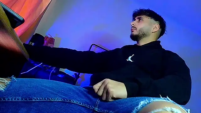 XanderCage99 live sex cam