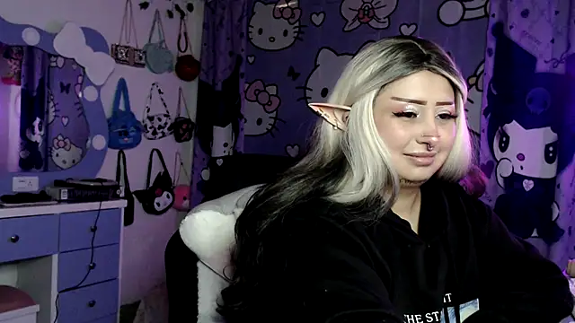 lussyevans24 live sex cam