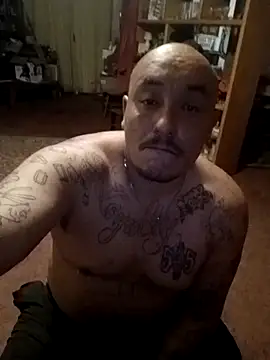 Cutieguyspanks live sex cam