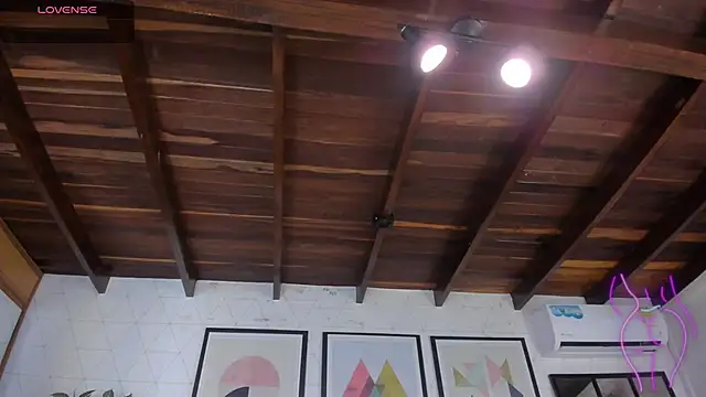 MiaKay1 live sex cam