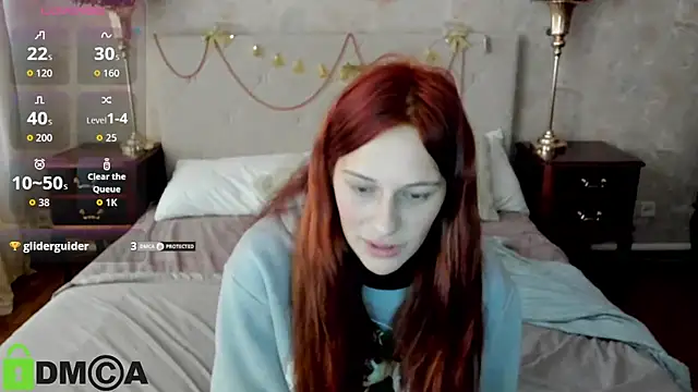 Lily_Viola's cam snapshot