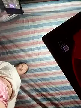 PhamPhung's cam snapshot