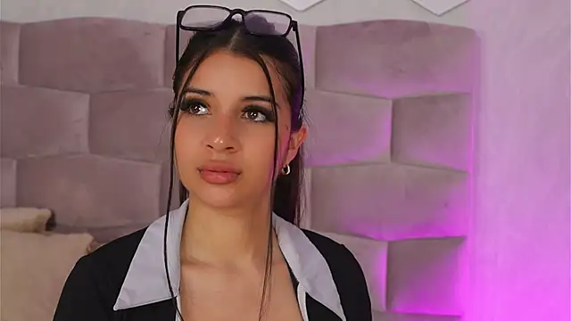 AnitaKariri's cam snapshot