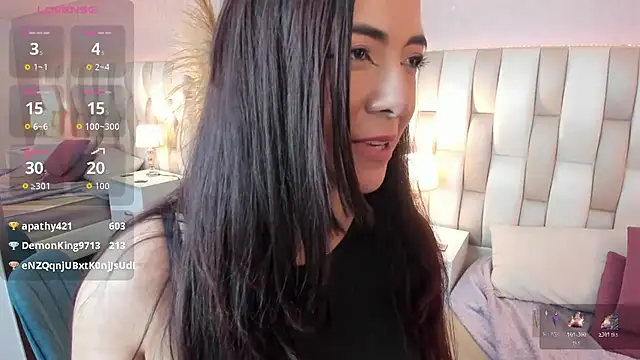 Ari_lynn_'s cam snapshot