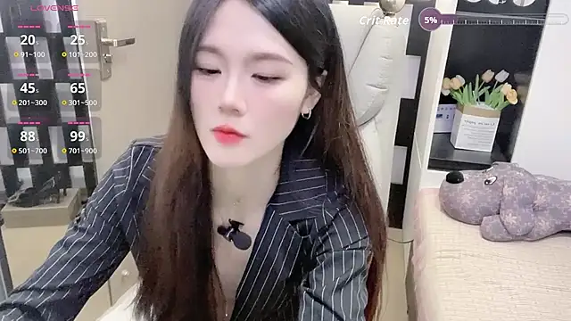 Yueyue-MM live sex cam