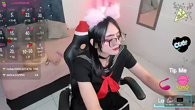 Noah_Cherry live sex cam