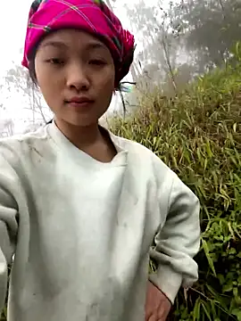 Lyn_bella live sex cam