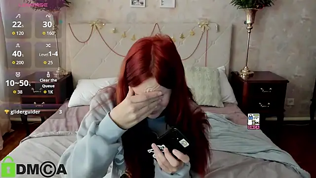 Lily_Viola's cam snapshot