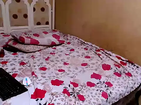 MatureNesh's cam snapshot