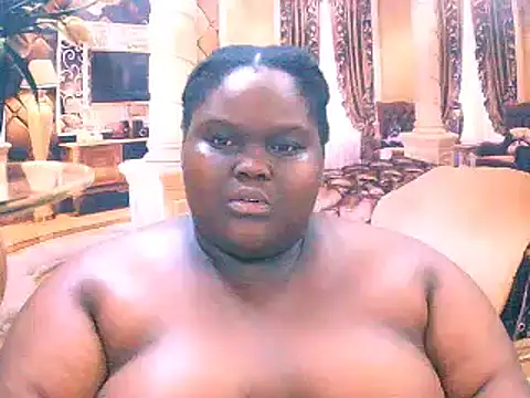 EbonyHotBuns's cam snapshot