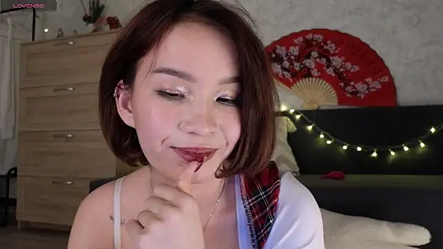 saya_li1's cam snapshot