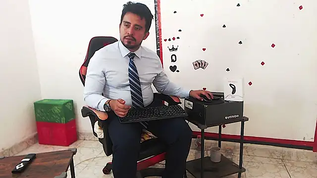 KalethBigDick live sex cam