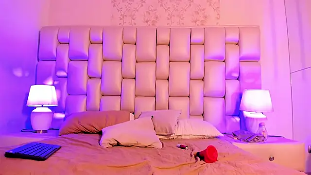 Tilly_Ross's cam snapshot