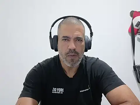 jackbigcock11 live sex cam