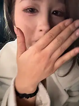 yuki_june live sex cam