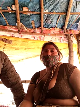 Indiandesicouple155 live sex cam