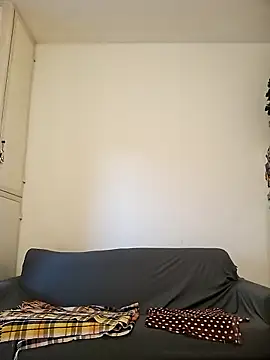 Dolcissima33 live sex cam