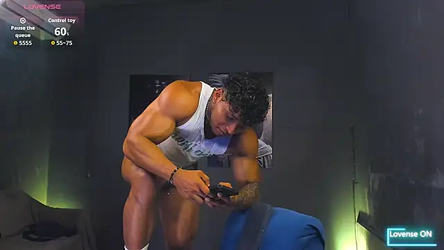 bradley_smith live sex cam