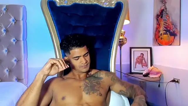 antonio__444 live sex cam