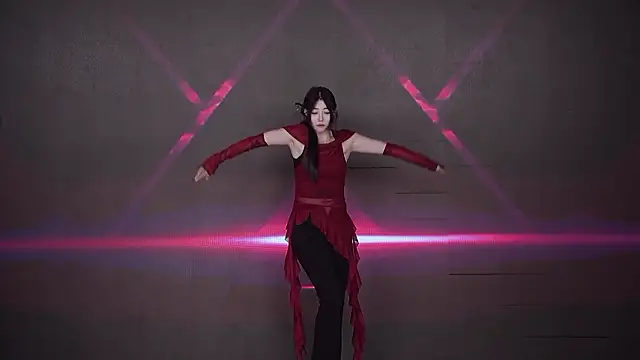 XOXO_2026's cam snapshot