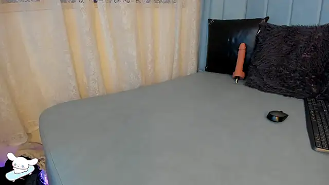 AlexaFoxy18 live sex cam