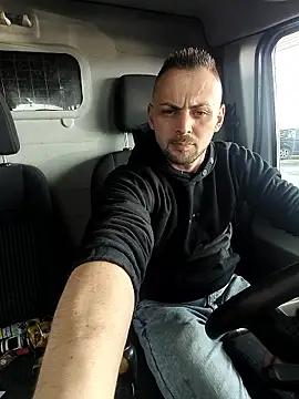 papichulo0099's cam snapshot