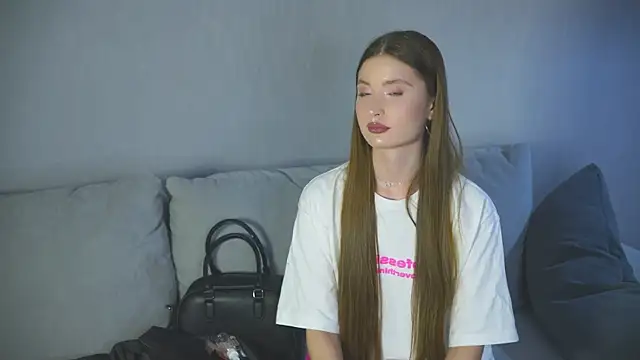 AleenKilogan's cam snapshot