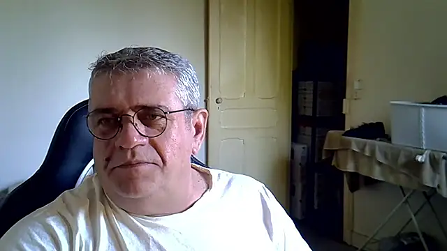 _hippo_'s cam snapshot