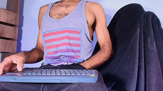 KaelMoreau live sex cam