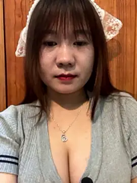 Liness101's cam snapshot