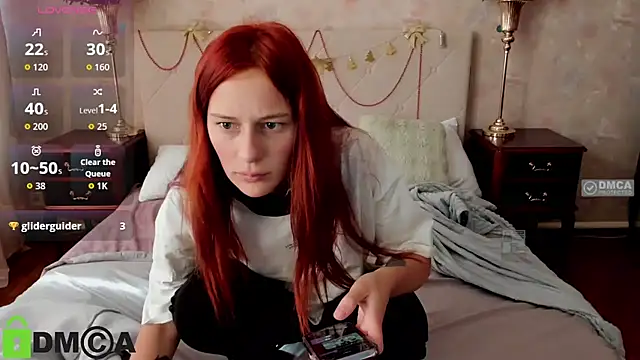 Lily_Viola's cam snapshot