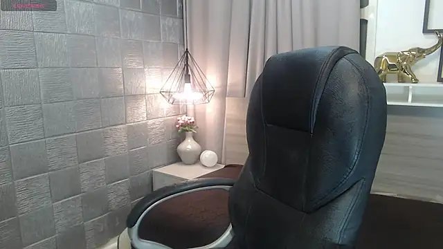 Iantwink18 live sex cam