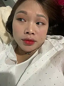 Emxinh123cute's cam snapshot